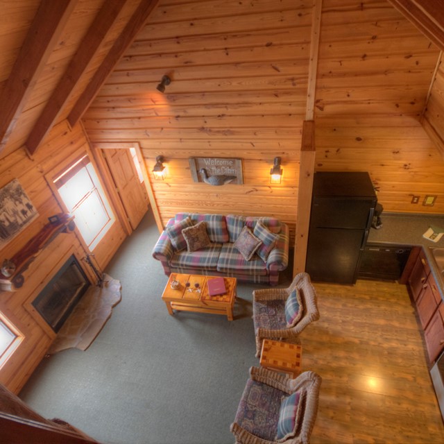 Photo of cabin10-1835775490-O.jpg